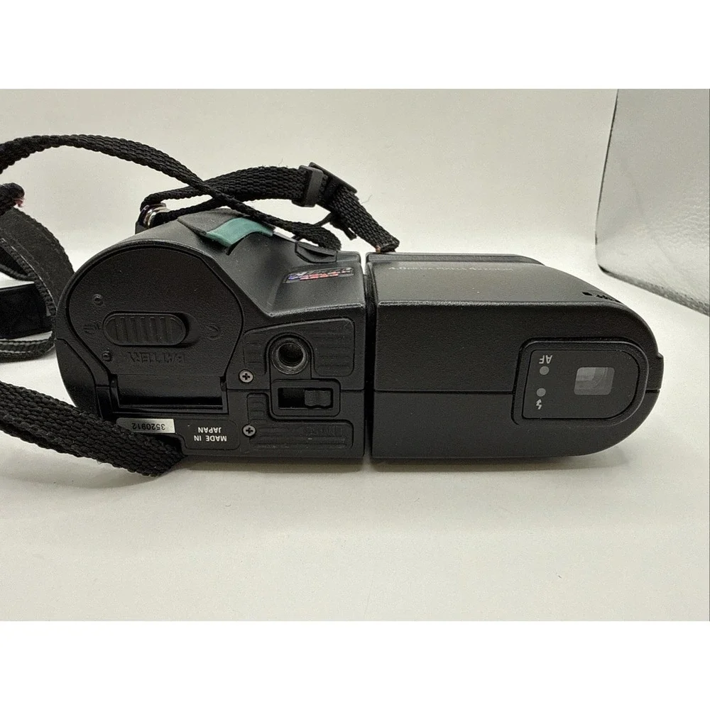 Nikon Coolpix 4500 4.0 MP 1.5